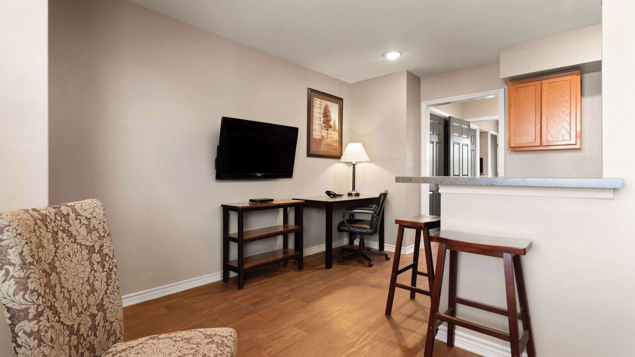 Photo of Bedroom in Cotulla