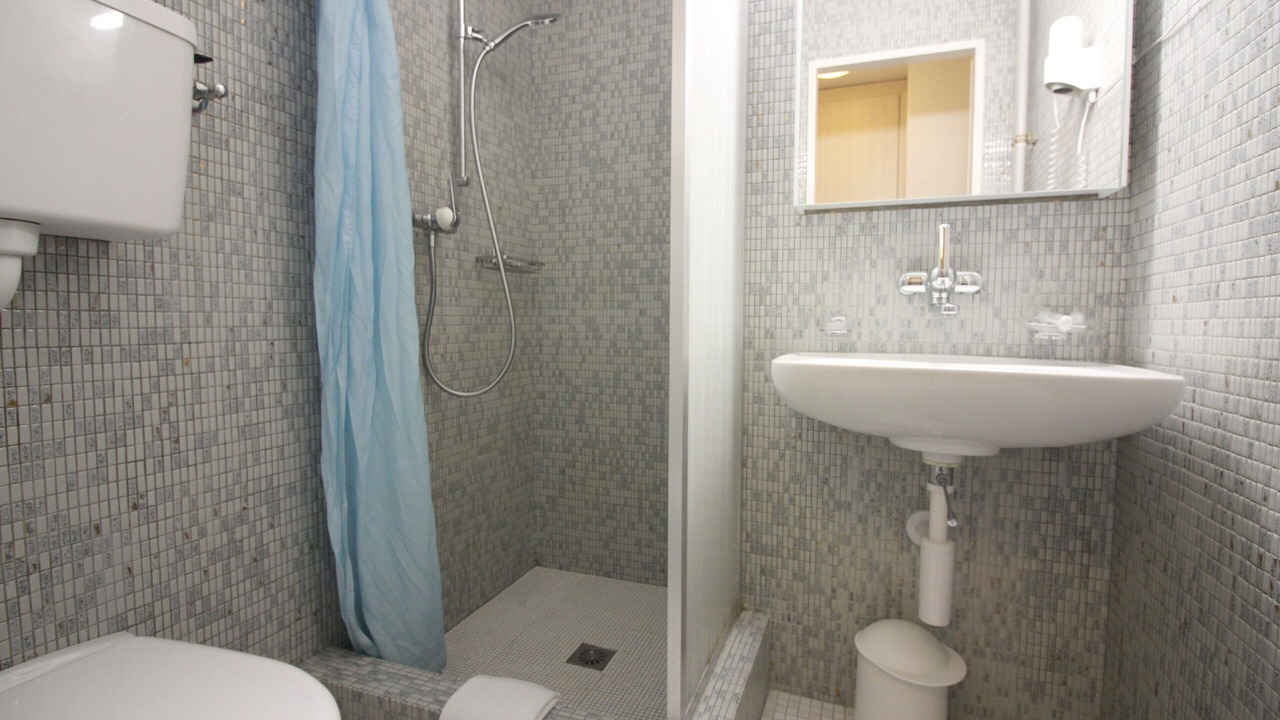 Photo of Bathroom in Werd