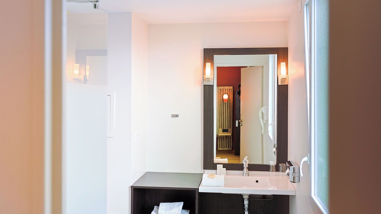 Photo of Bathroom in Ile de Nantes Palais des Congres