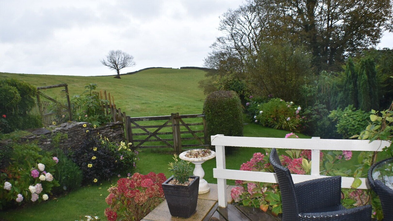 Photo of Outdoor in Strete