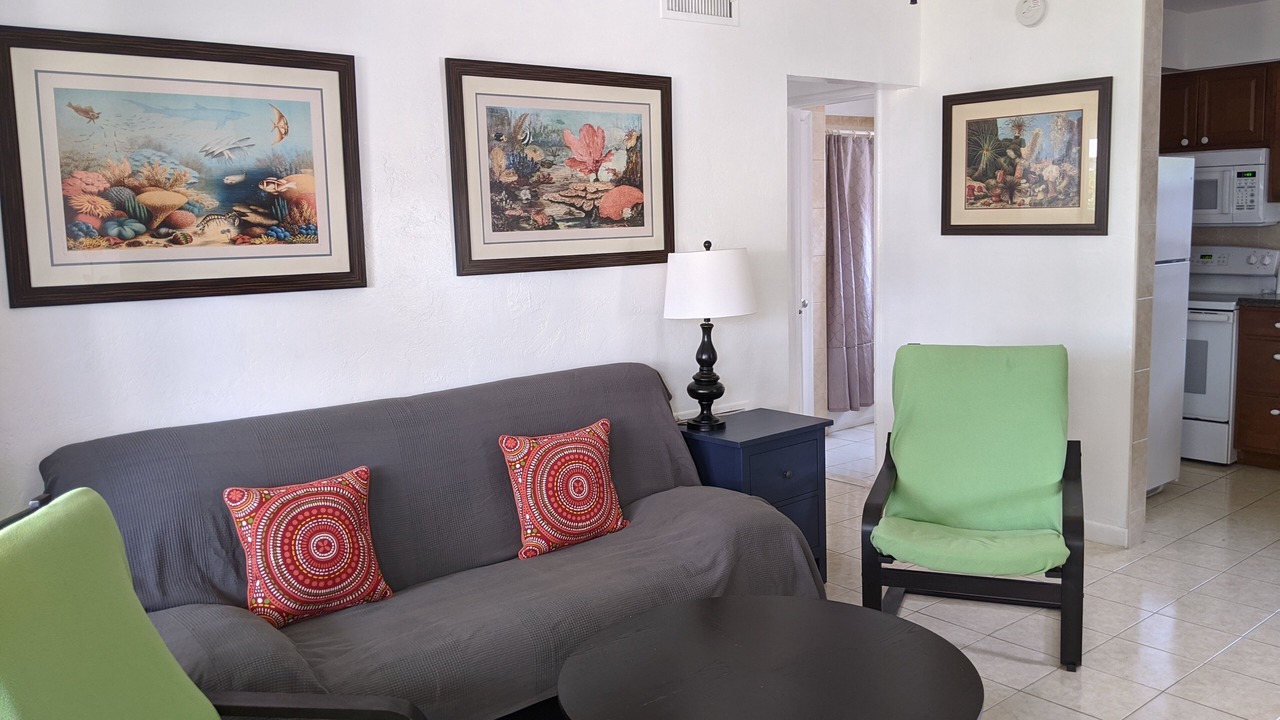 Photo of Livingroom in Lauderdale-by-the-Sea