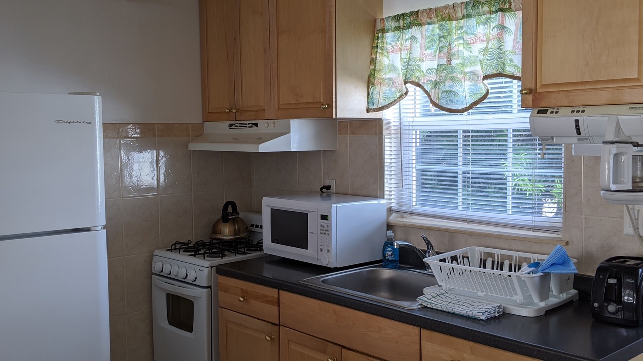 Photo of Kitchen in Lauderdale-by-the-Sea