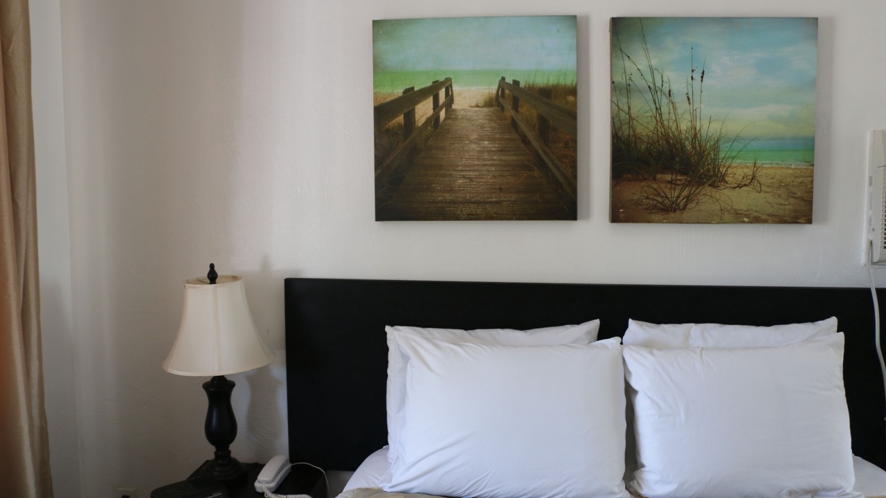 Photo of Bedroom in Lauderdale-by-the-Sea