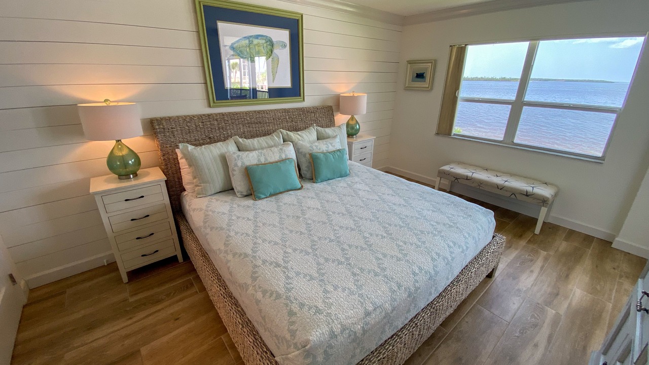 Photo of Bedroom in Punta Rassa