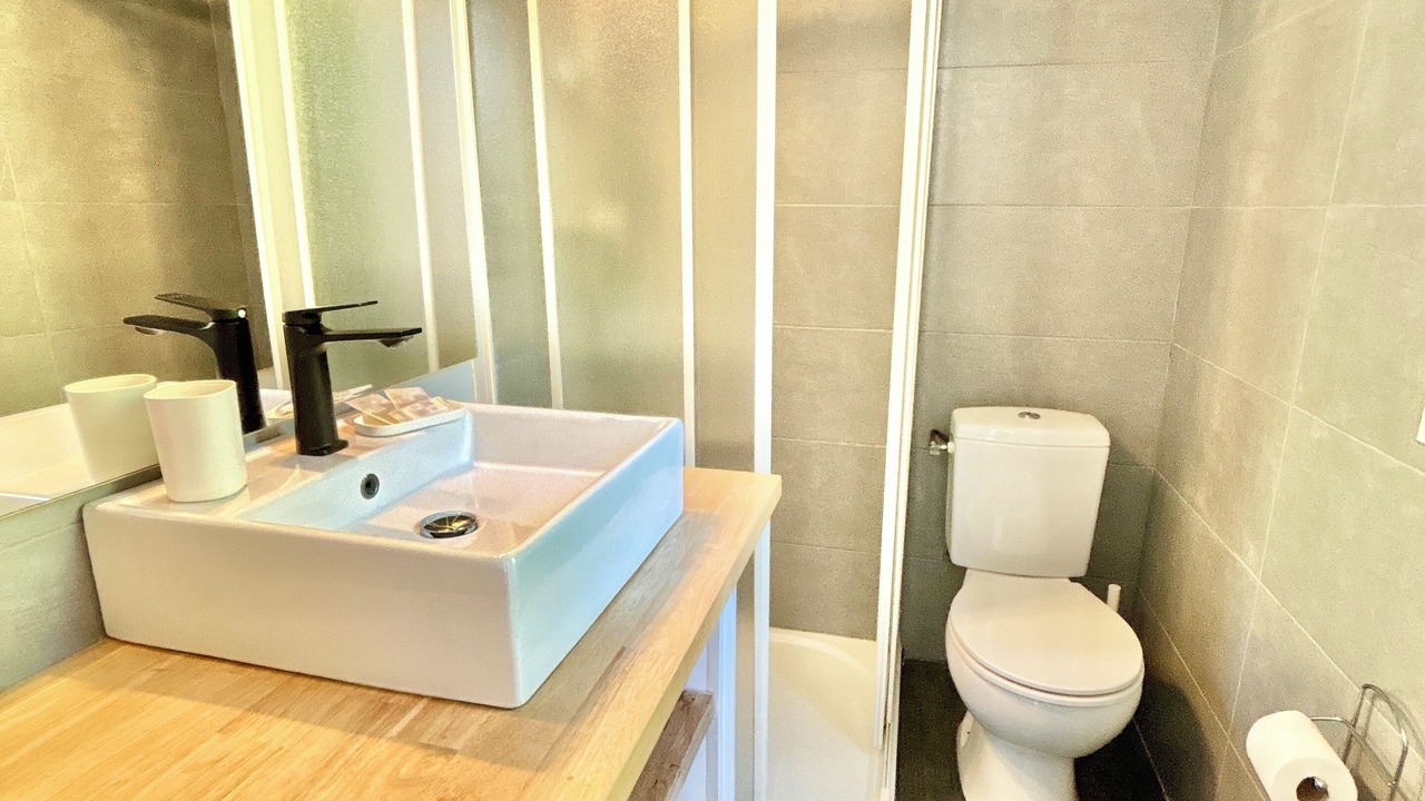 Photo of Bathroom in Sari-Solenzara