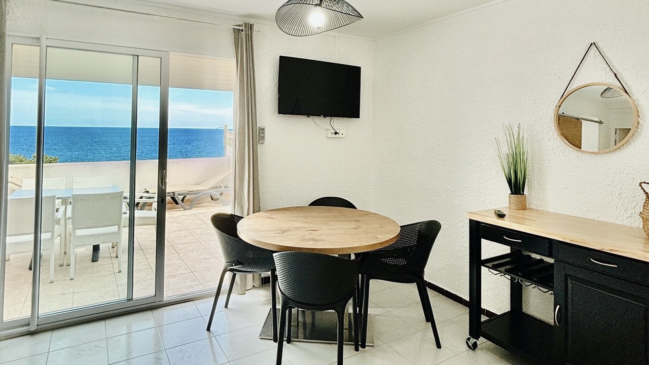 Photo of Livingroom in Sari-Solenzara