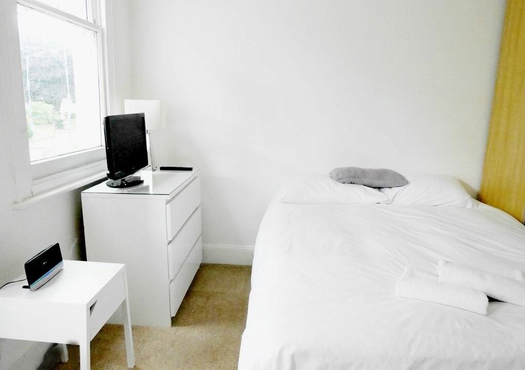 Photo of Bedroom in Kew