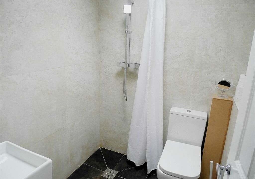 Photo of Bathroom in Kew