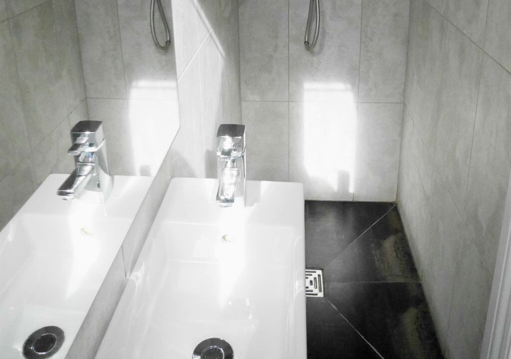 Photo of Bathroom in Kew