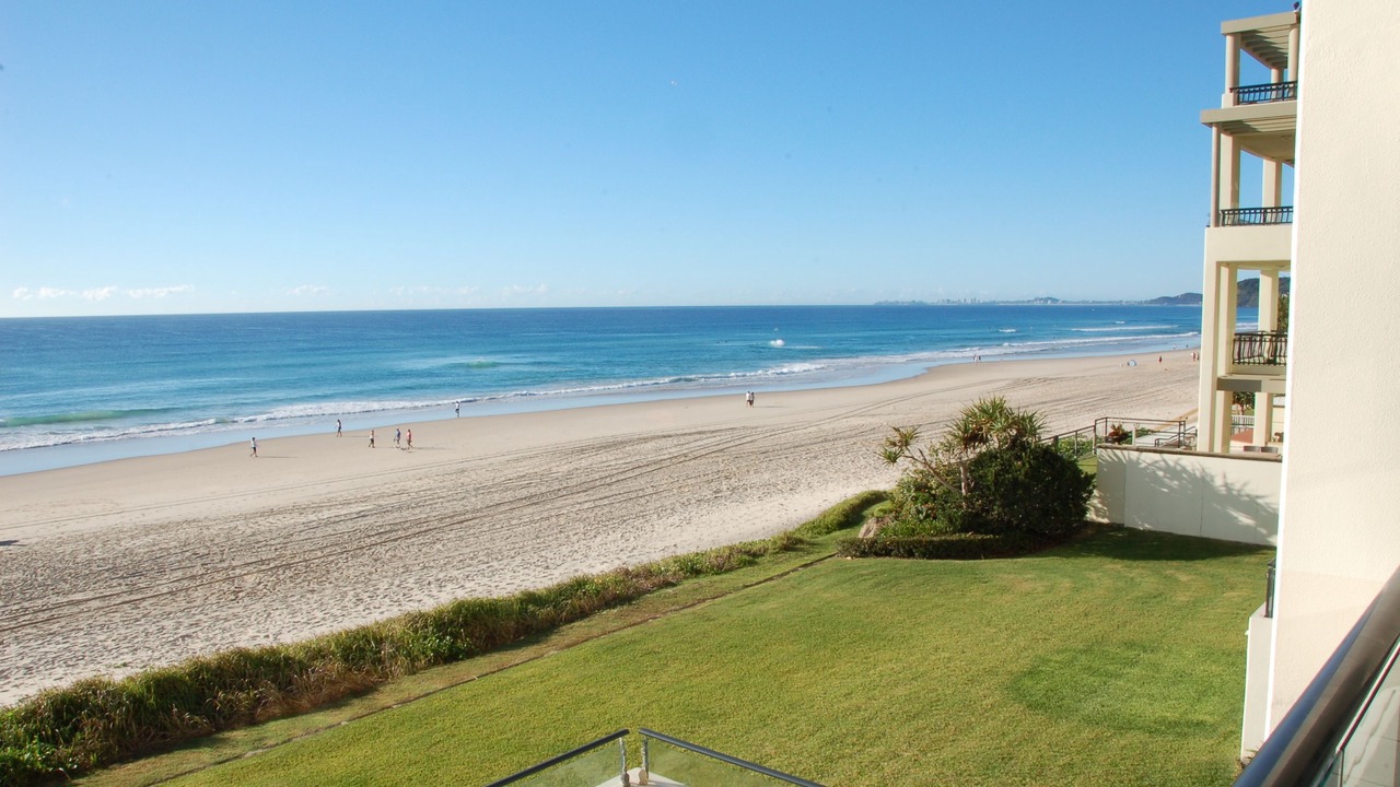Photo of Bedroom in Mermaid Beach