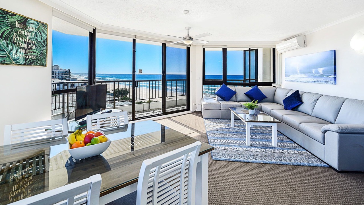 Photo of Livingroom in Mermaid Beach
