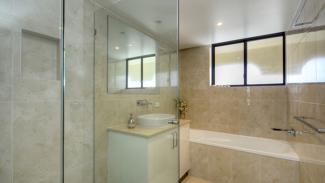 Photo of Bathroom in Mermaid Beach