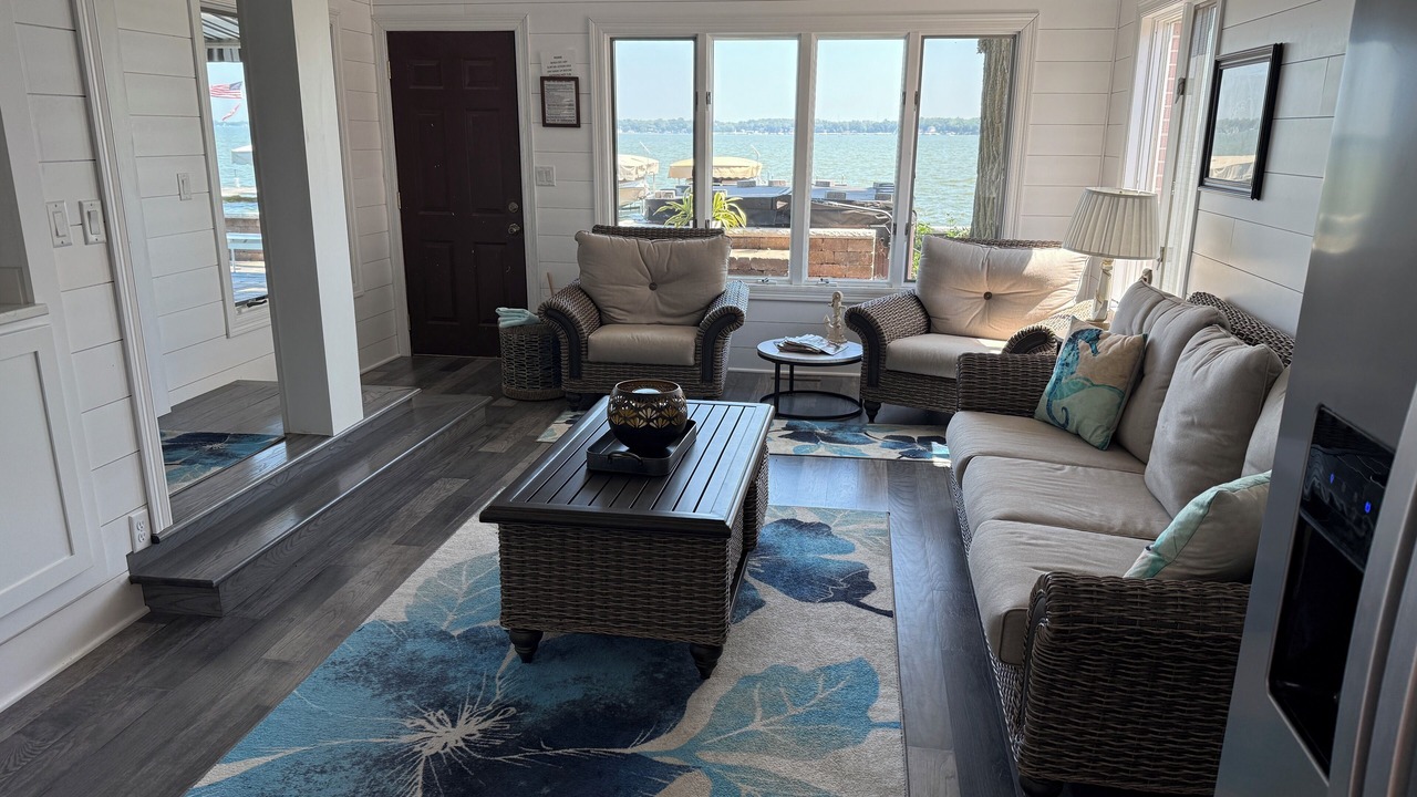 Photo of Livingroom in Clear Lake