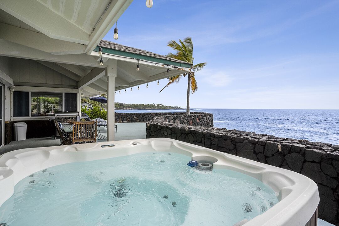 Photo of Patio Balcony in Kahaluu Bay