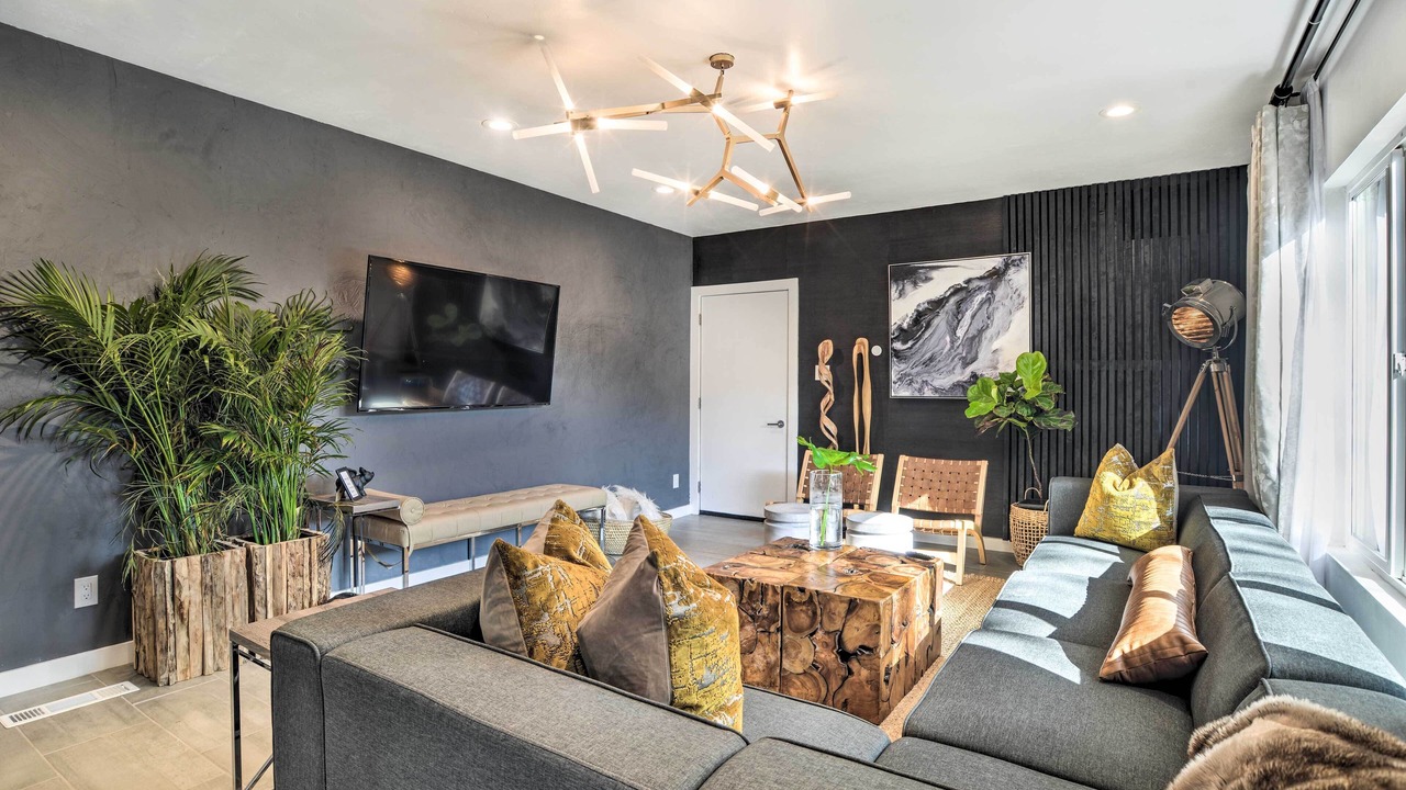 Photo of Livingroom in Albuquerque