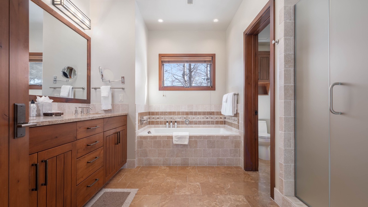 Photo of Bathroom in Granite Ridge