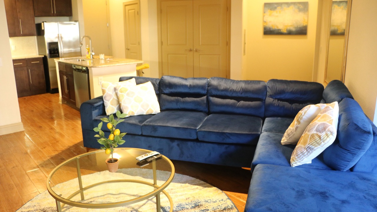 Photo of Livingroom in South Main