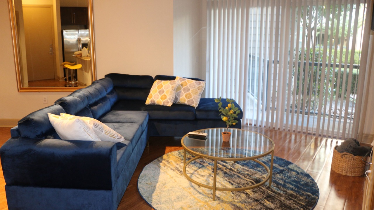 Photo of Livingroom in South Main