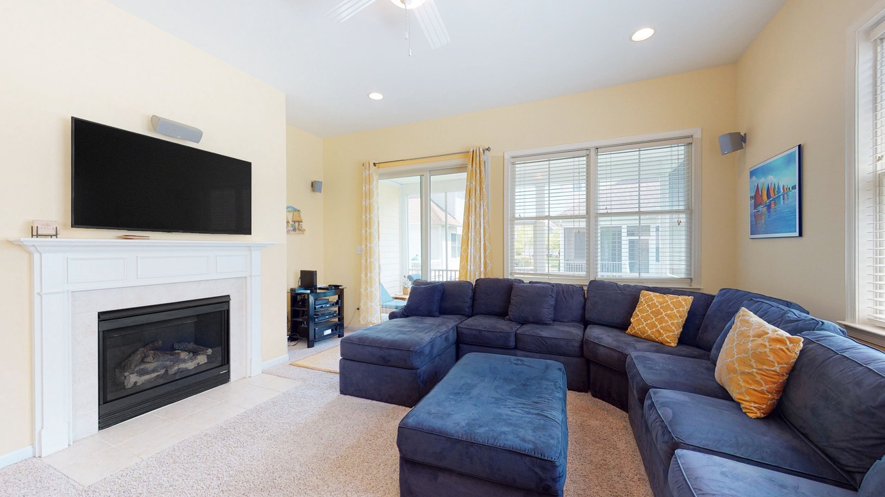 Photo of Livingroom in The Commons