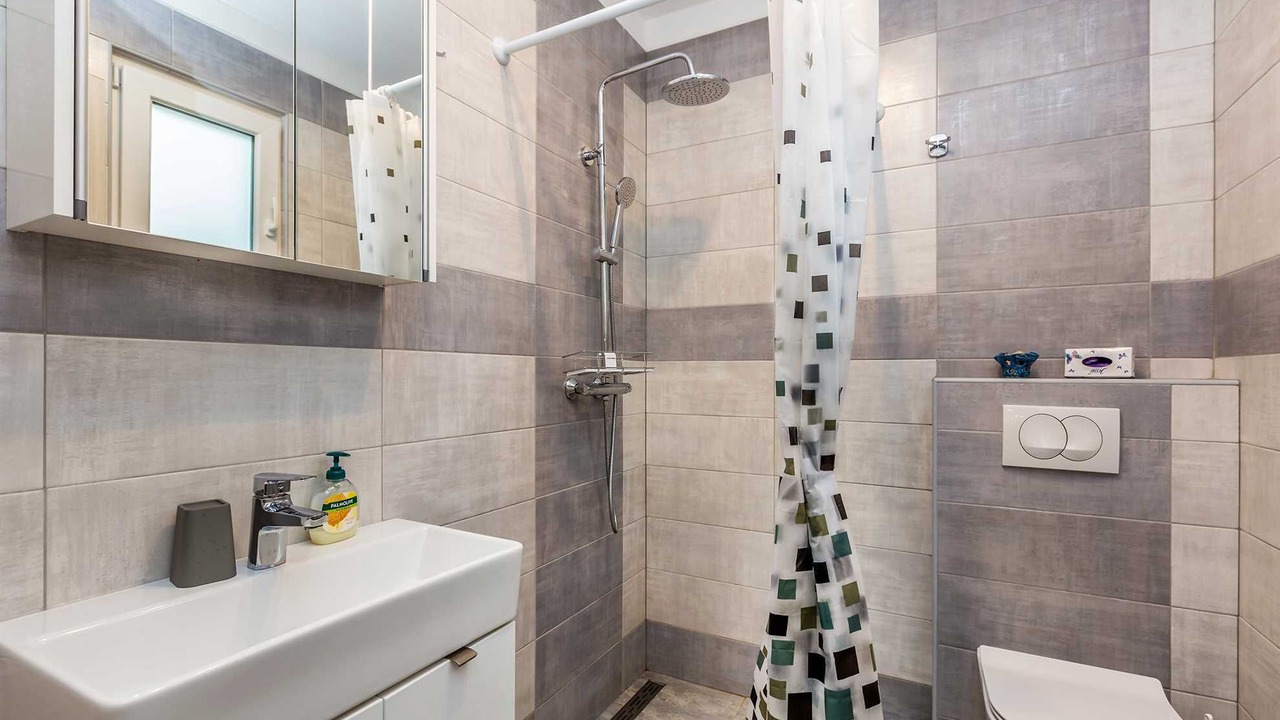 Photo of Bathroom in Gabonjin
