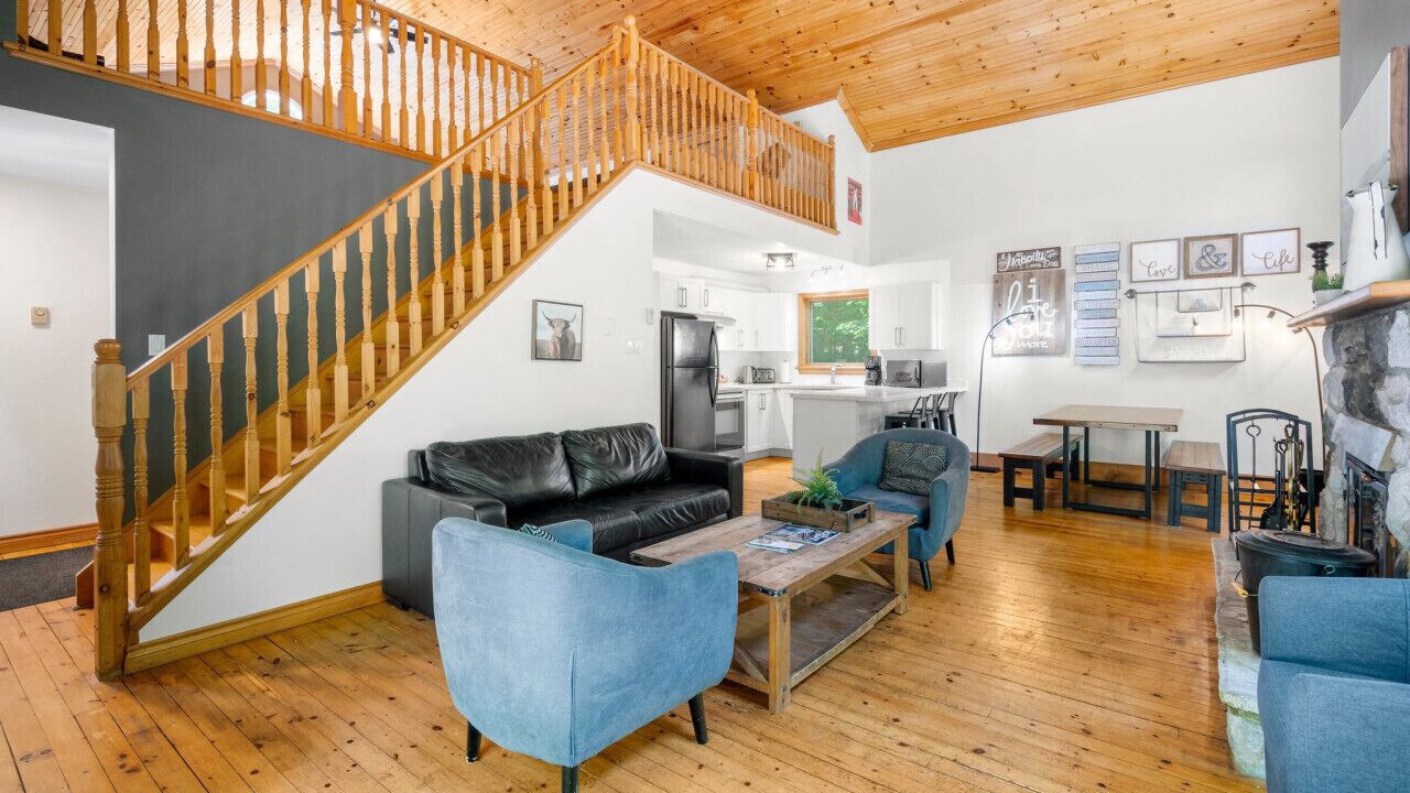 Photo of Livingroom in Minden Hills