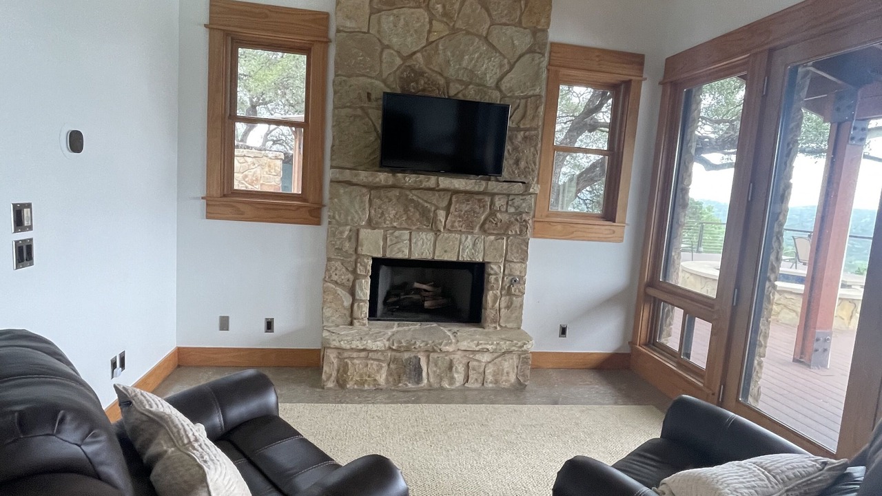 Photo of Outdoor in McNeil