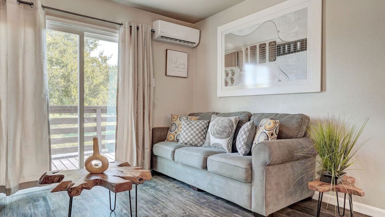 Photo of Livingroom in Round Rock