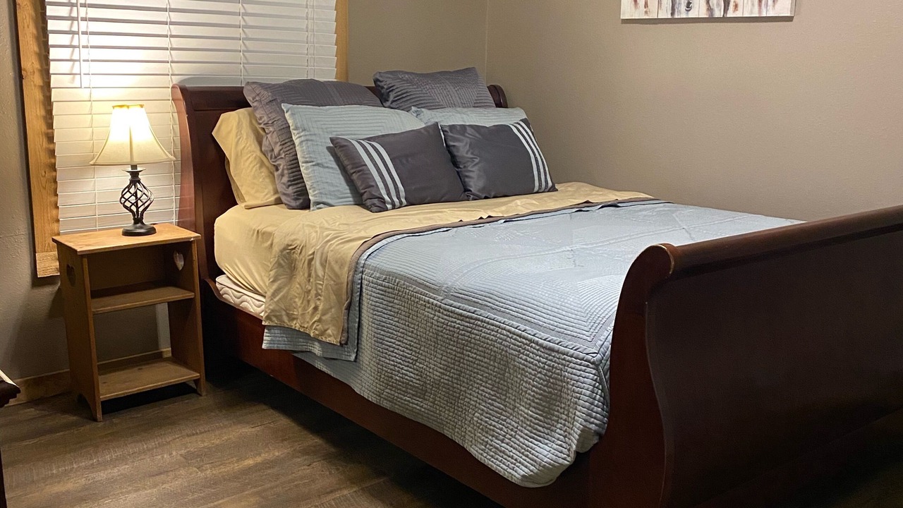 Photo of Bedroom in Thomaston