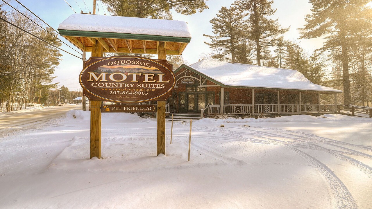 Photo of Others in Oquossoc