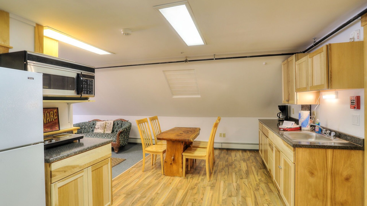 Photo of Others in Oquossoc