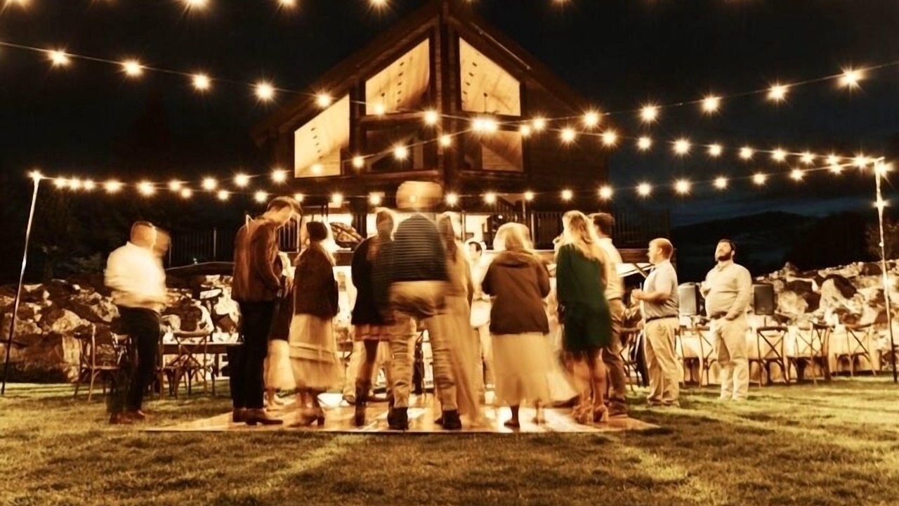 Photo of Outdoor in Felt
