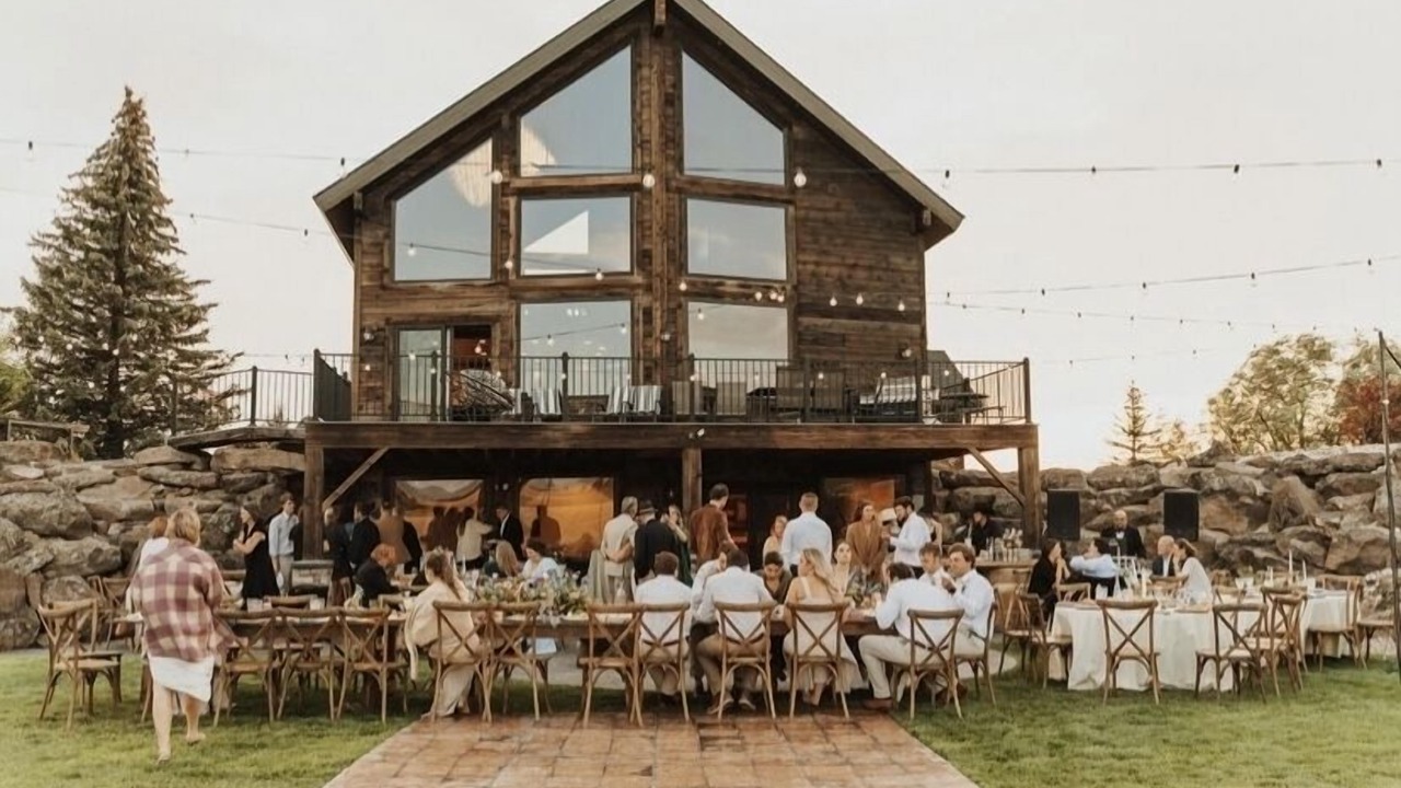 Photo of Outdoor in Felt