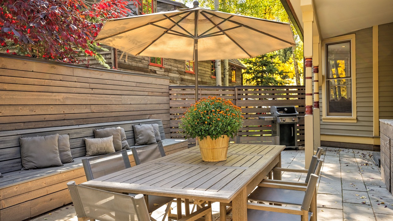 Photo of Others in Downtown