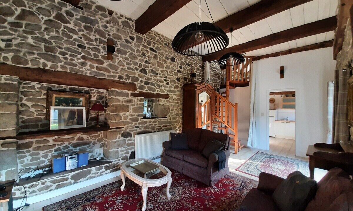 Photo of Bedroom in Saint-Helen