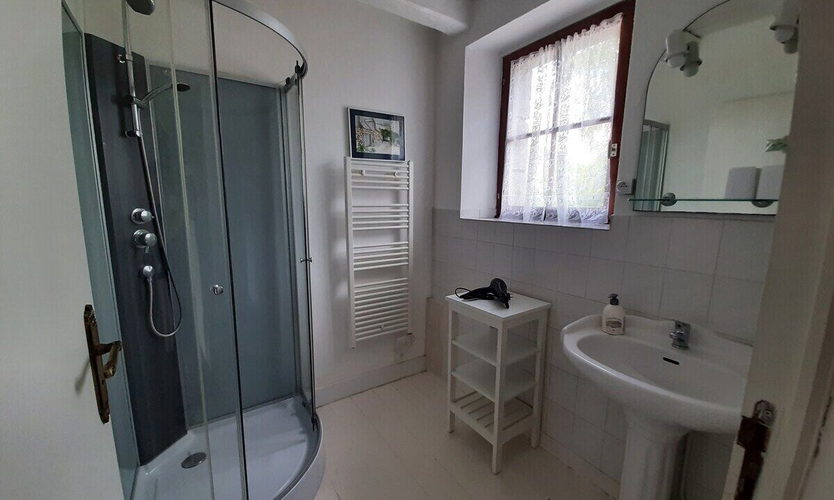 Photo of Bathroom in Saint-Helen