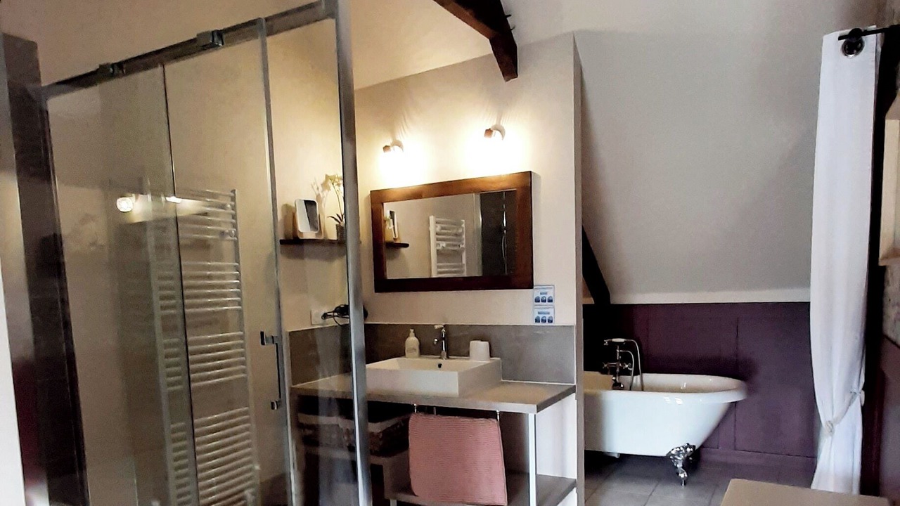 Photo of Bathroom in Saint-Helen