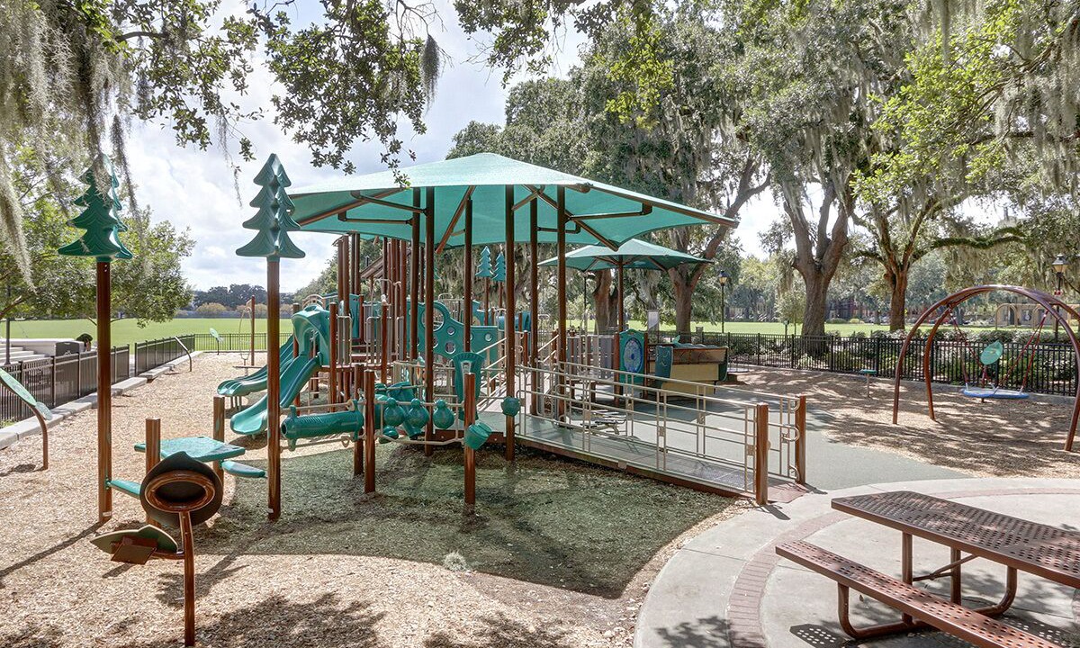 Photo of Others in Savannah Victorian District