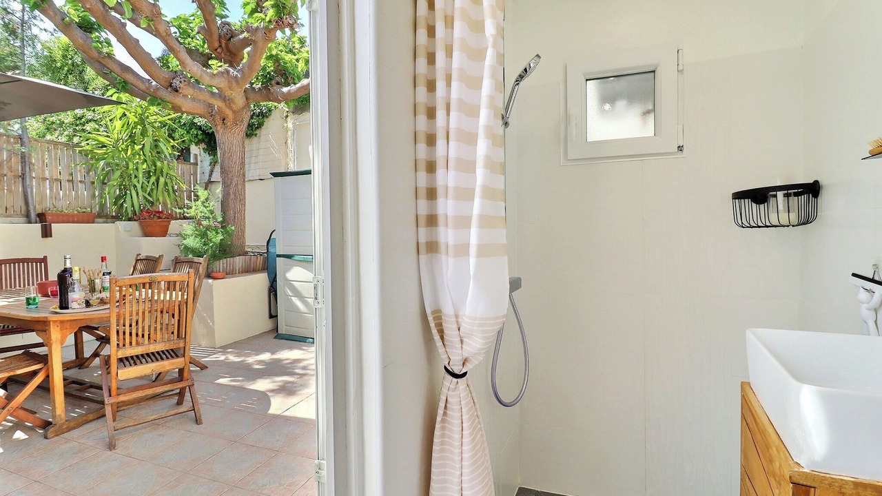 Photo of Bathroom in Calanque de Morgiou