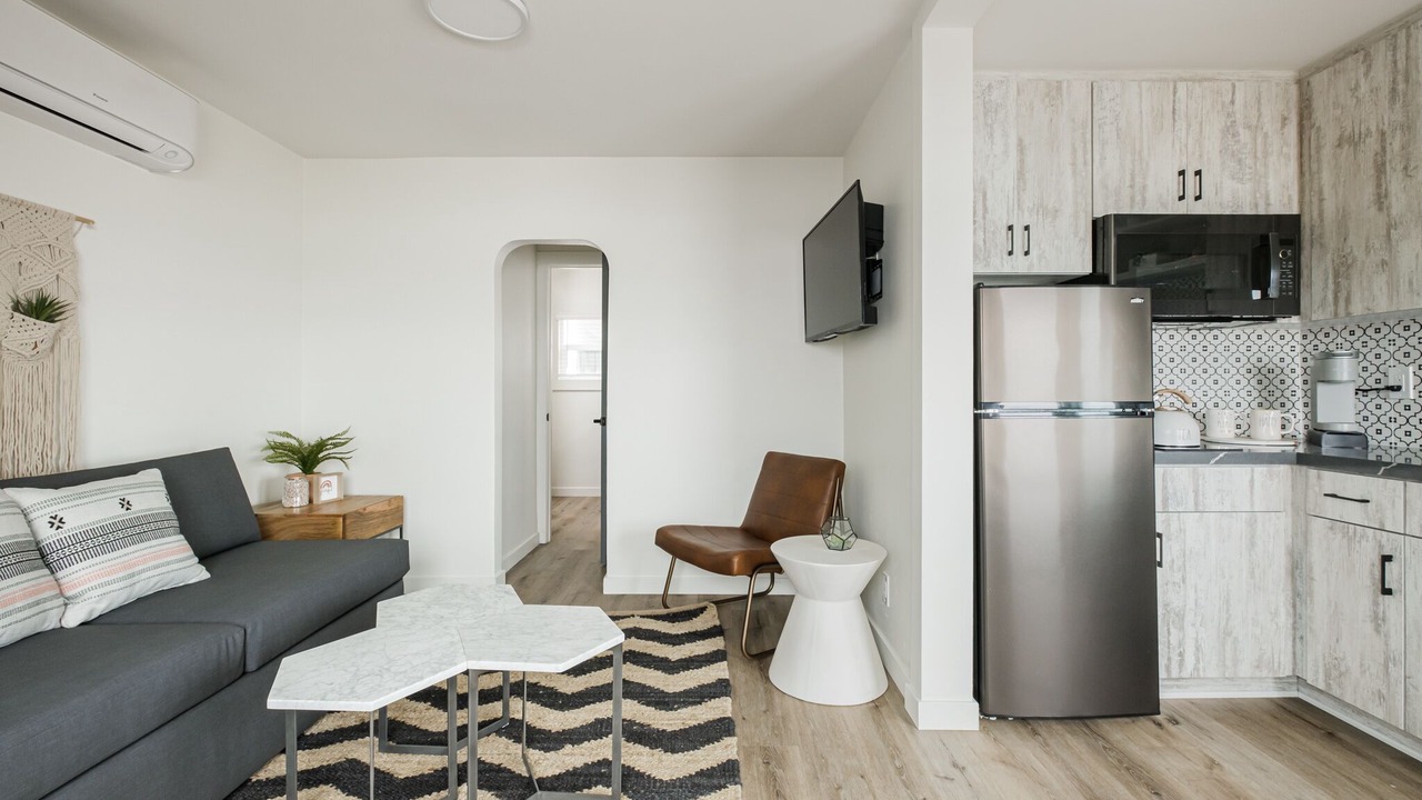 Photo of Livingroom in Townsite