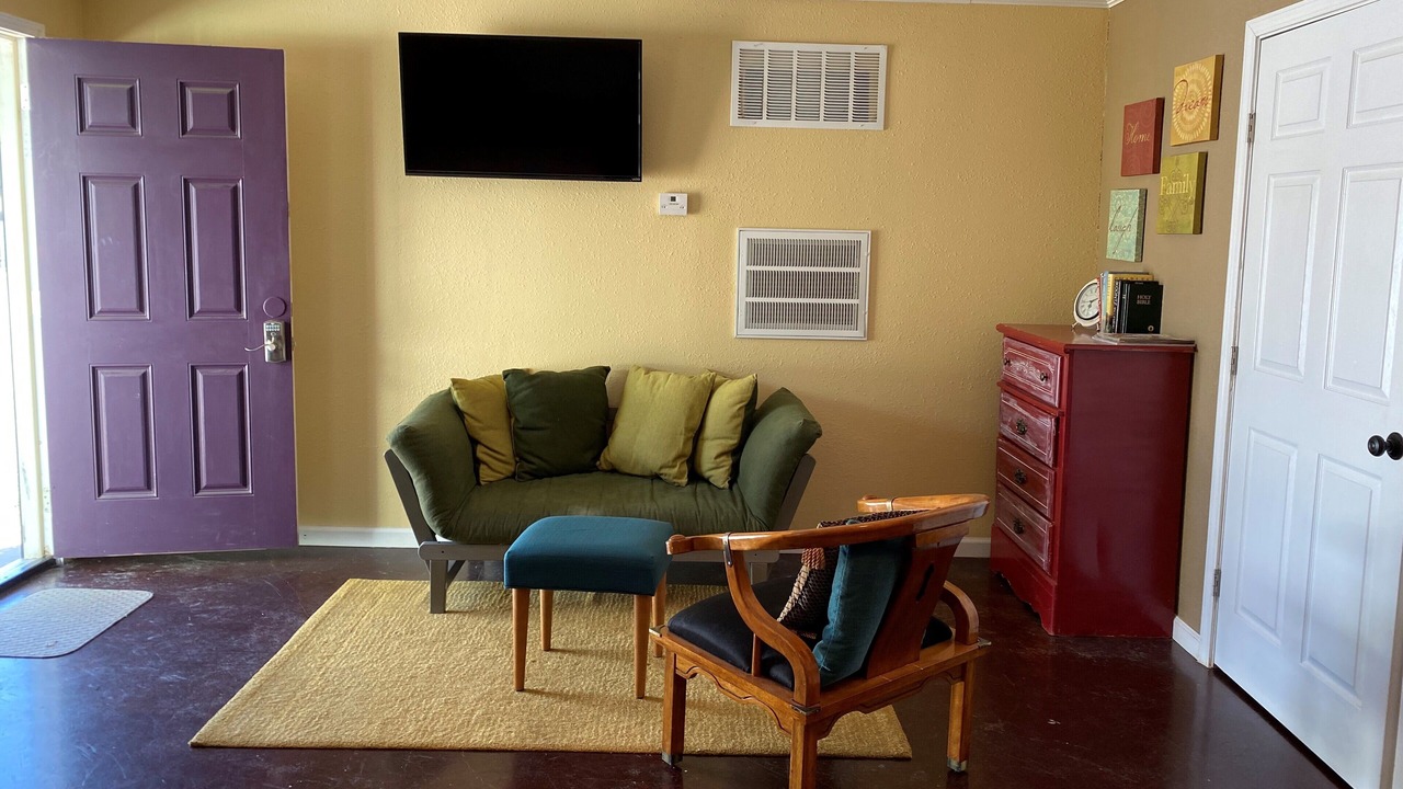 Photo of Livingroom in San Saba