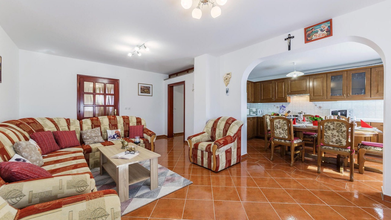 Photo of Bedroom in Loborika