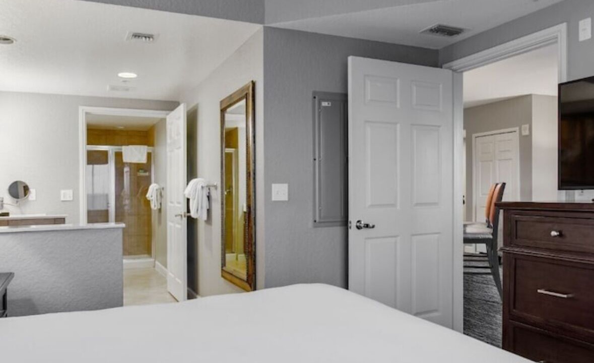Photo of Bedroom in Lake Buena Vista