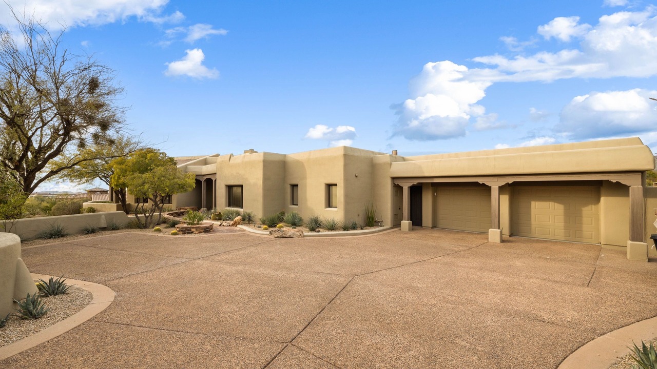 Photo of Outdoor in Desert Mountain