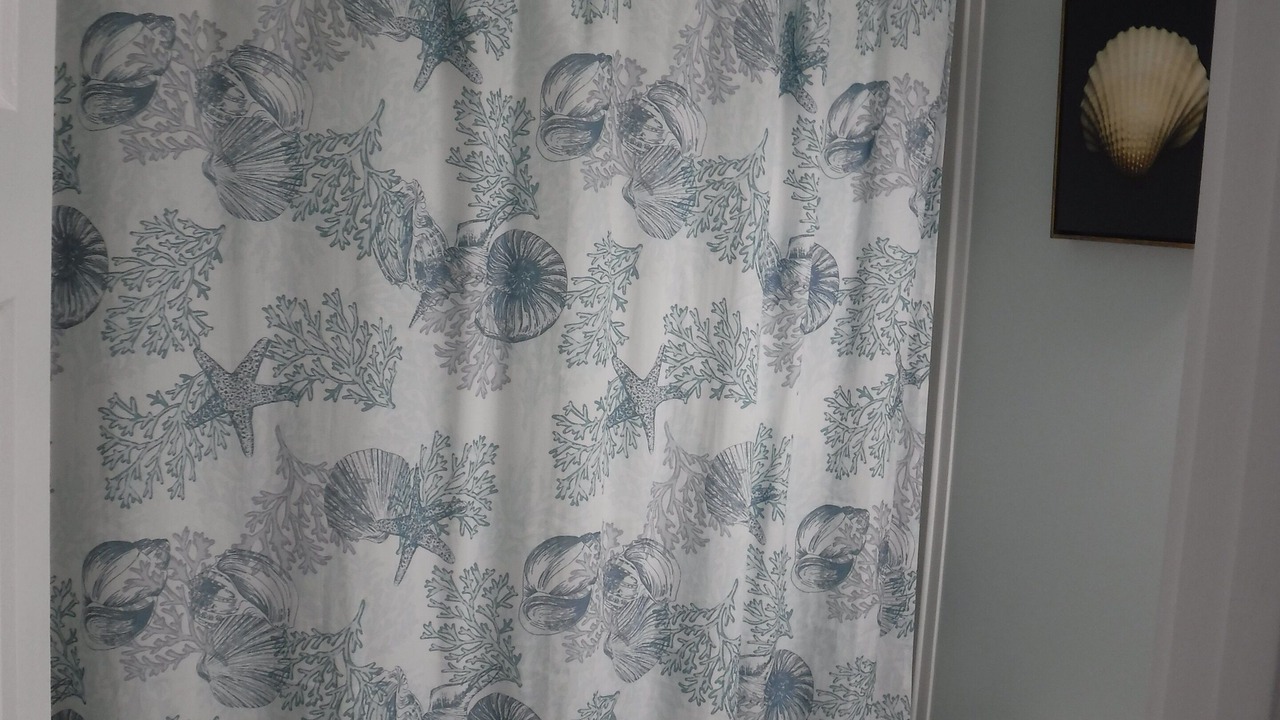 Photo of Bathroom in Emerald Isle