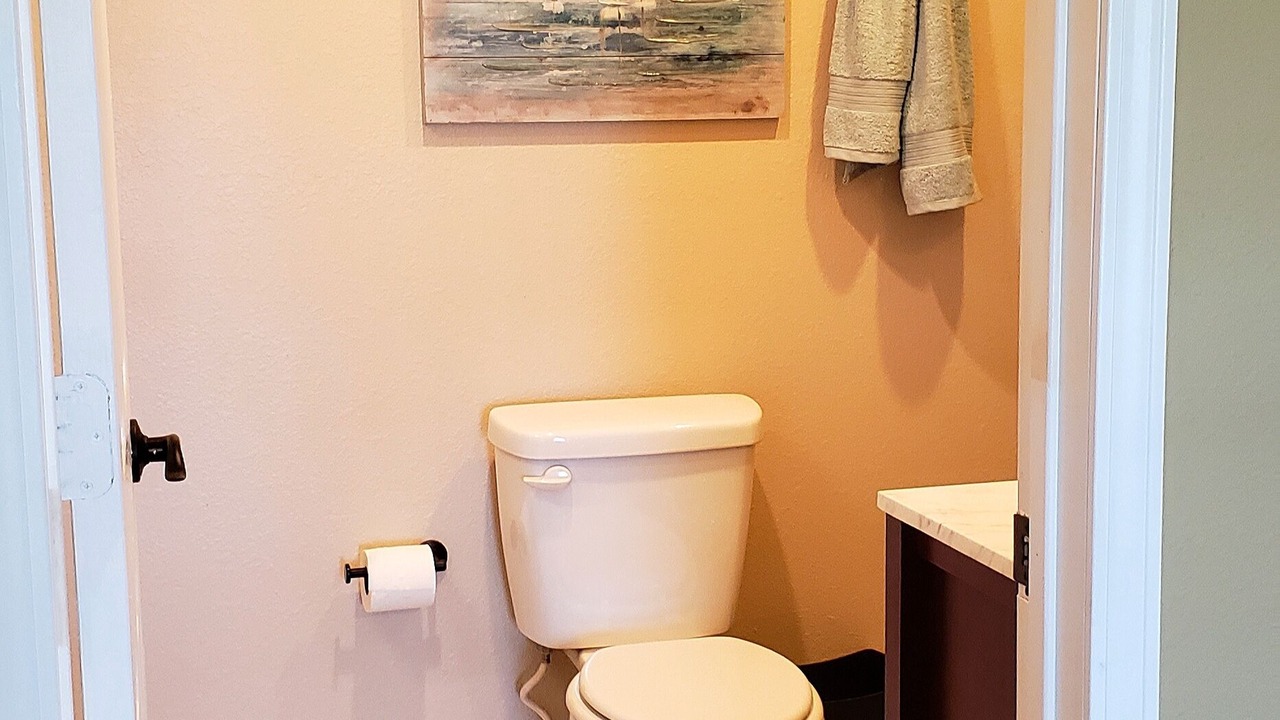 Photo of Bathroom in Canadian