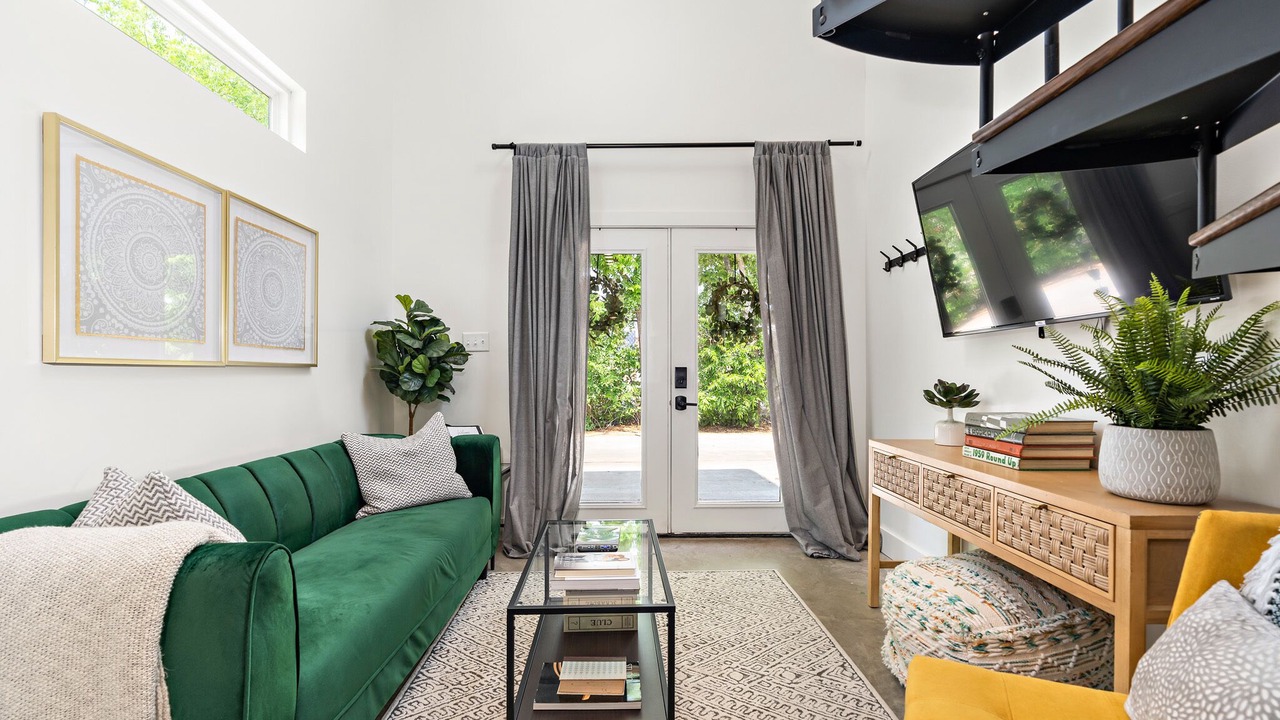Photo of Livingroom in Brazos