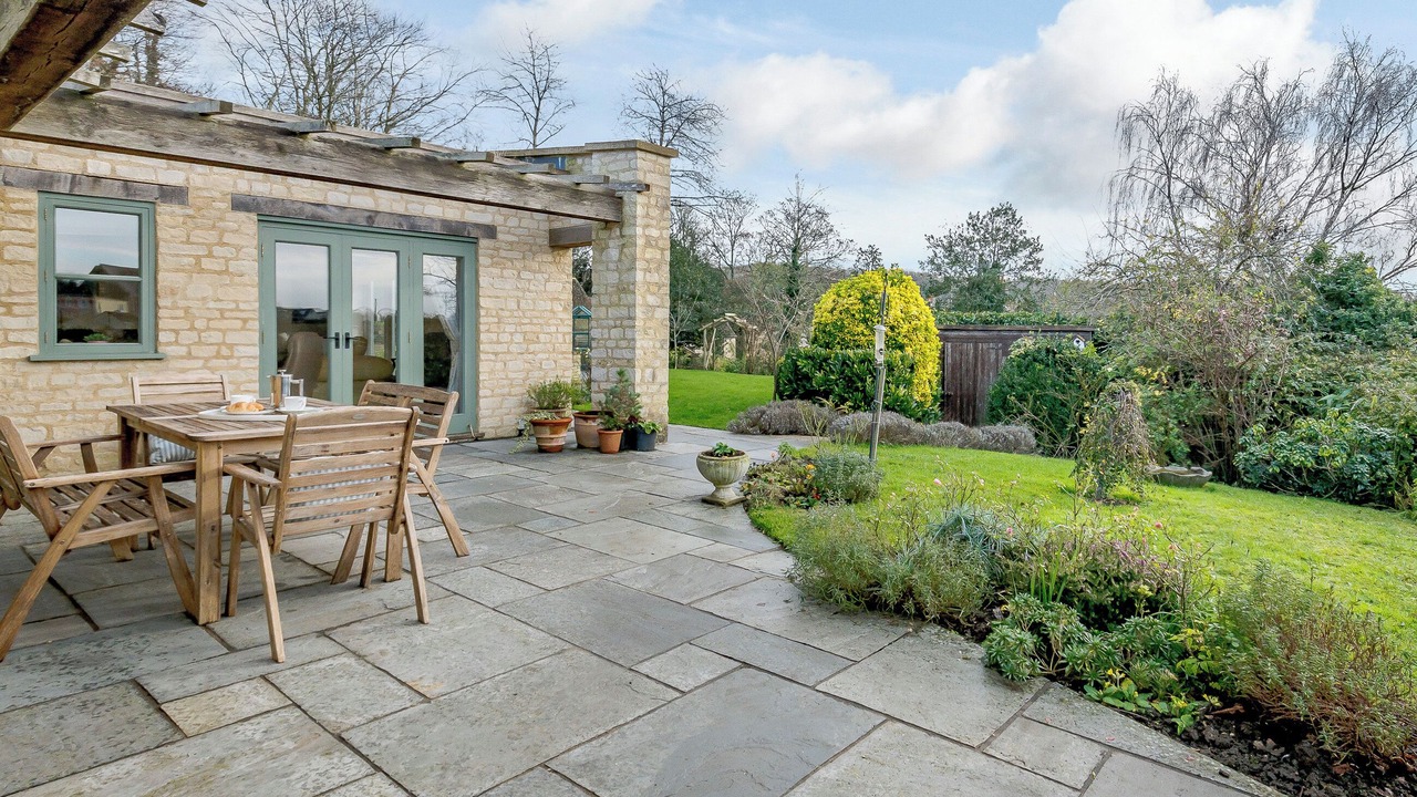 Photo of Others in Ozleworth