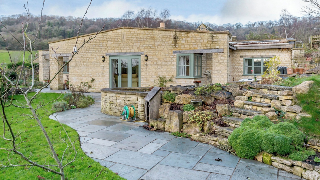 Photo of Outdoor in Ozleworth