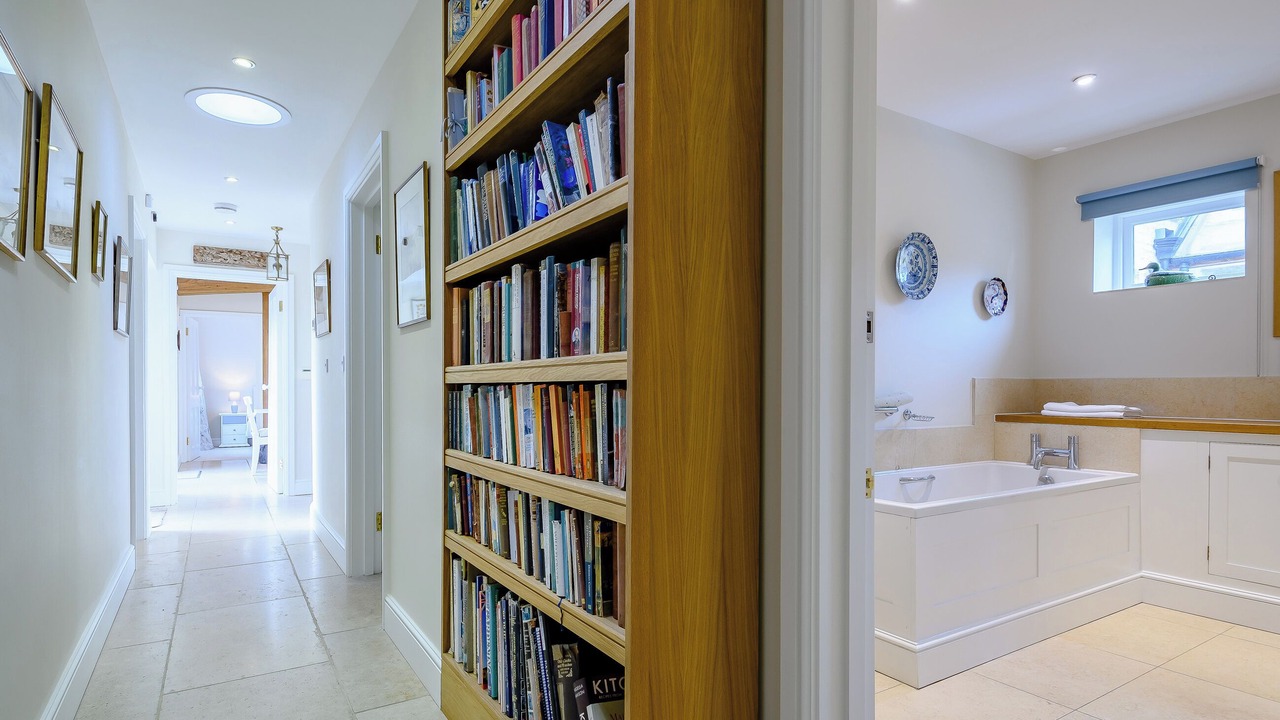 Photo of Others in Ozleworth