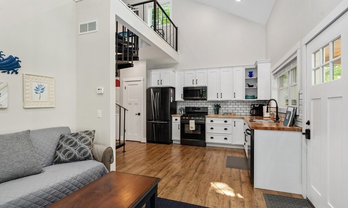 Photo of Livingroom in Mayfield